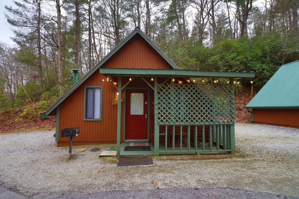 Cute Updated Mountain Cabin Fireplace #3 เฮเลน ภายนอก รูปภาพ